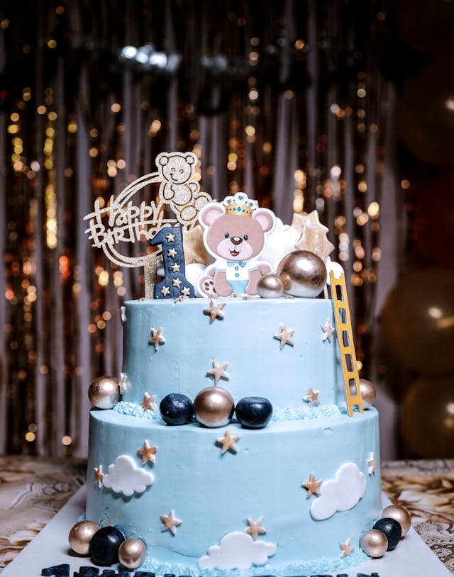 Elegant Floral Birthday Cake